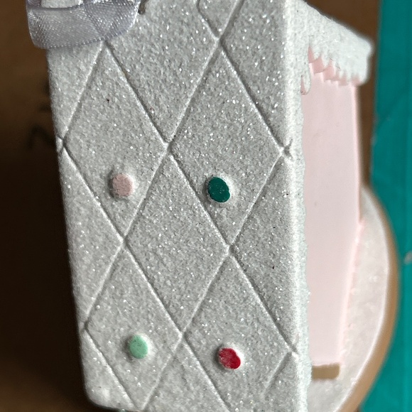 Hallmark 2022 Pink Gingerbread House Glitter Christmas Ornament - Picture 11 of 14